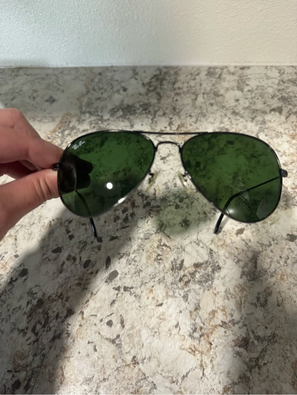 Ray-Ban Aviator Sunglasses with Dark Green Lenses and Black Frame